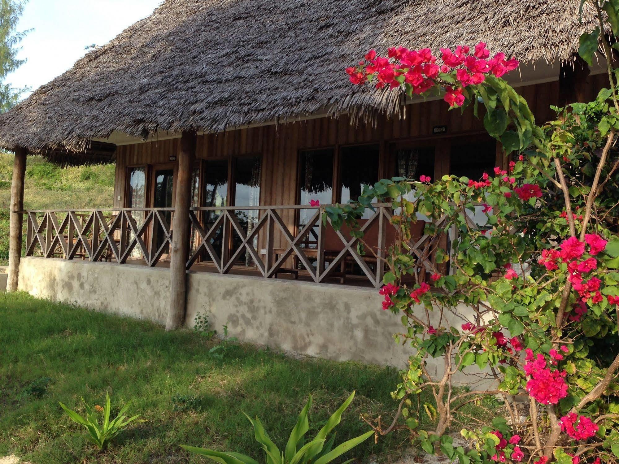 Hotel The Cove Paje Exterior foto