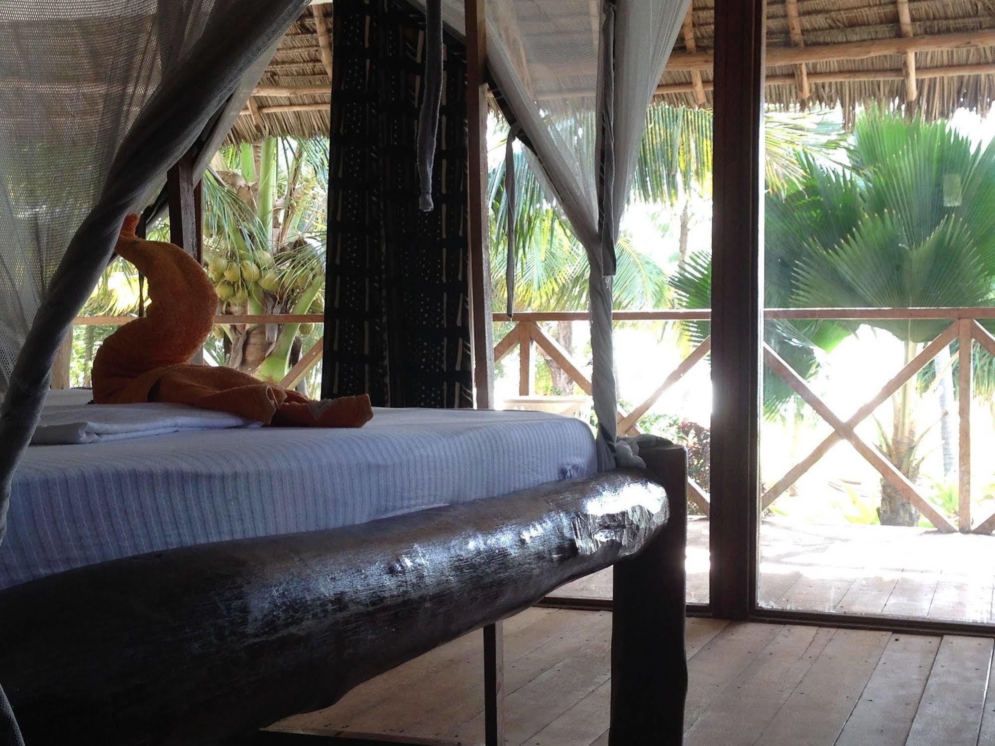 Hotel The Cove Paje Exterior foto